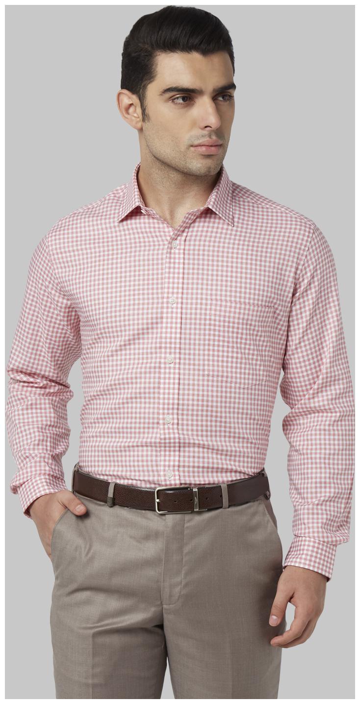 

Park Avenue Men Regular fit Formal Shirt - Red