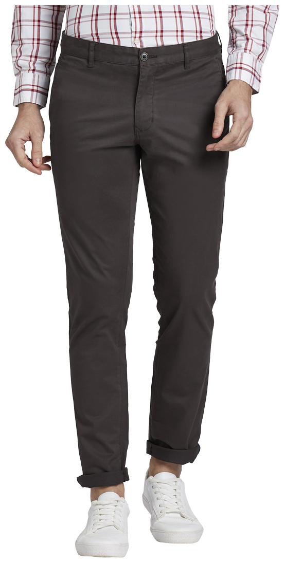 

Parx Men Brown Solid Tapered fit Regular trousers