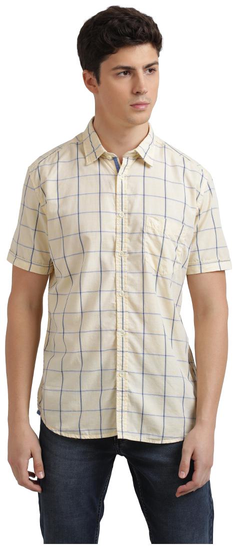 

Parx Men Yellow Checked Regular Fit Casual Shirt