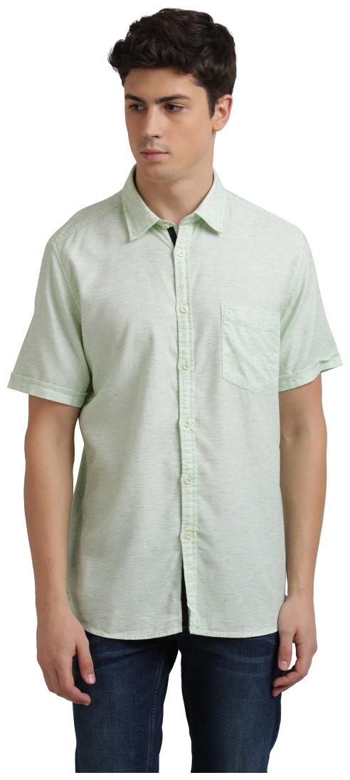 

Parx Men Green Solid Regular Fit Casual Shirt