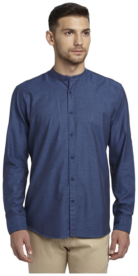 

Parx Men Blue Solid Slim Fit Casual Shirt