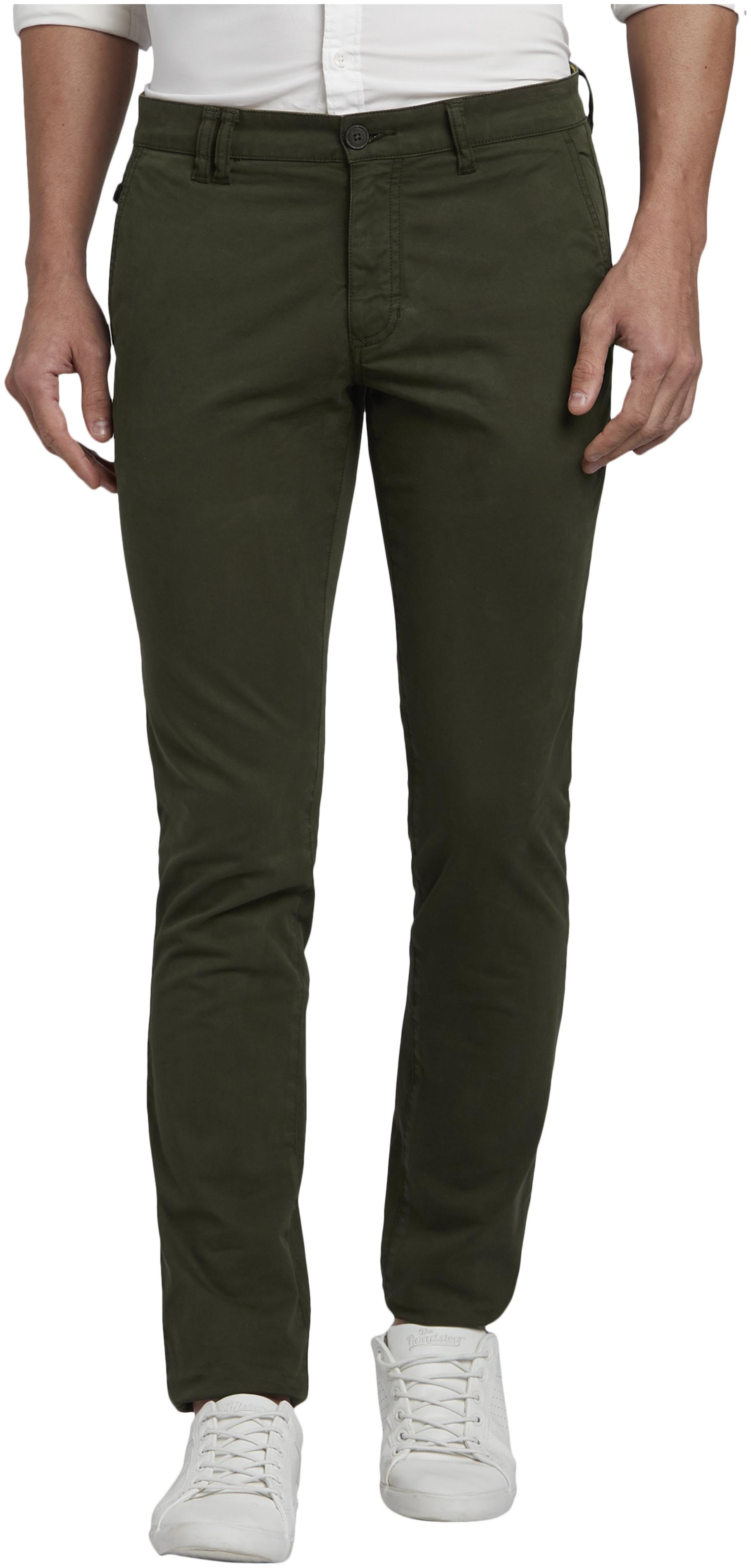 

Parx Men Green Solid Tapered fit Regular trousers