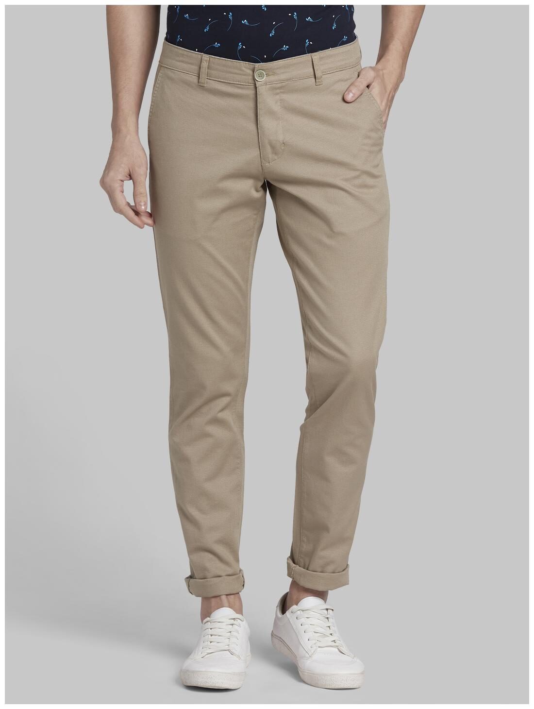 

Parx Men Beige Solid Tapered fit Chinos