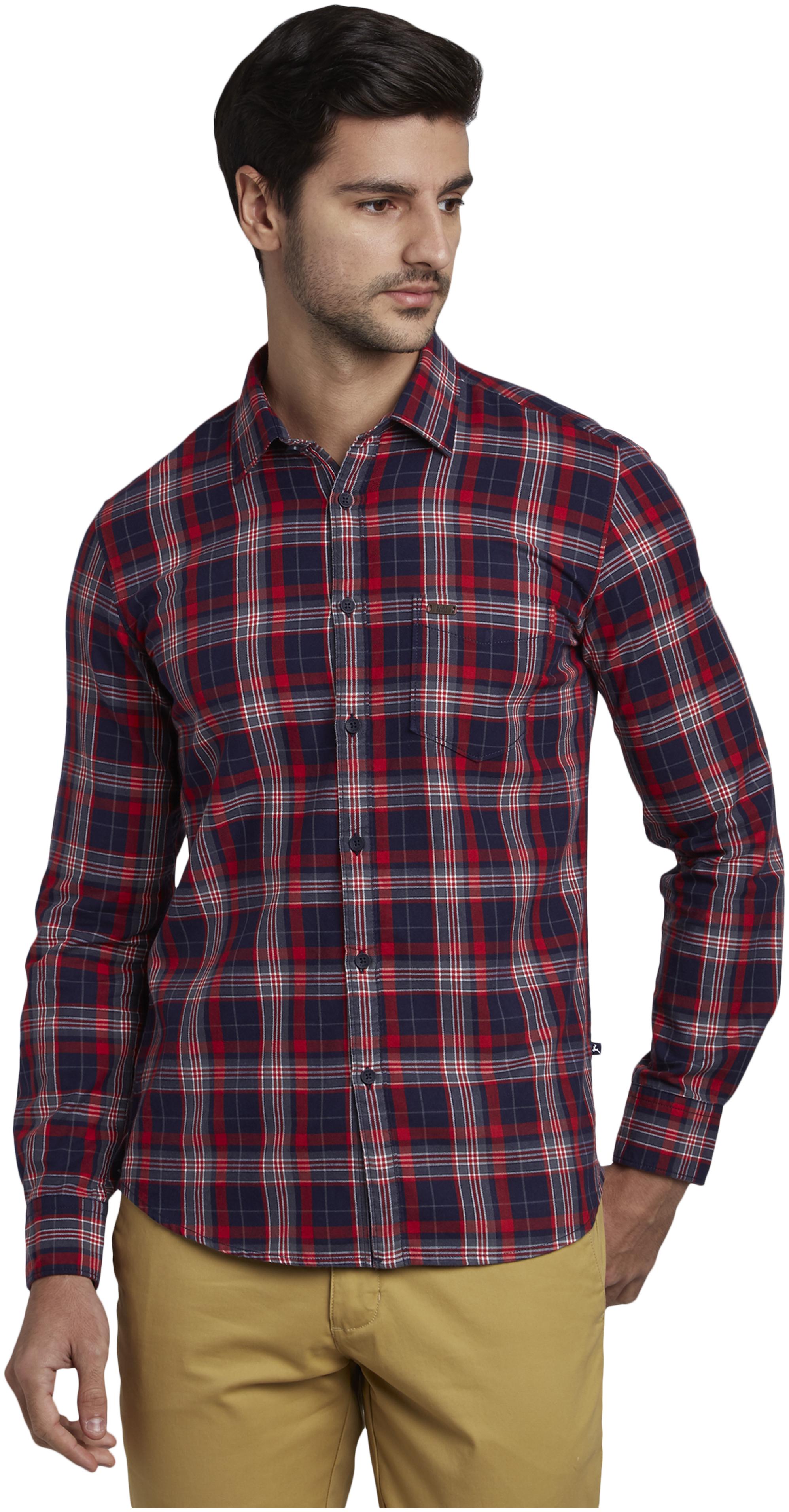 

Parx Men Red Checked Slim Fit Casual Shirt