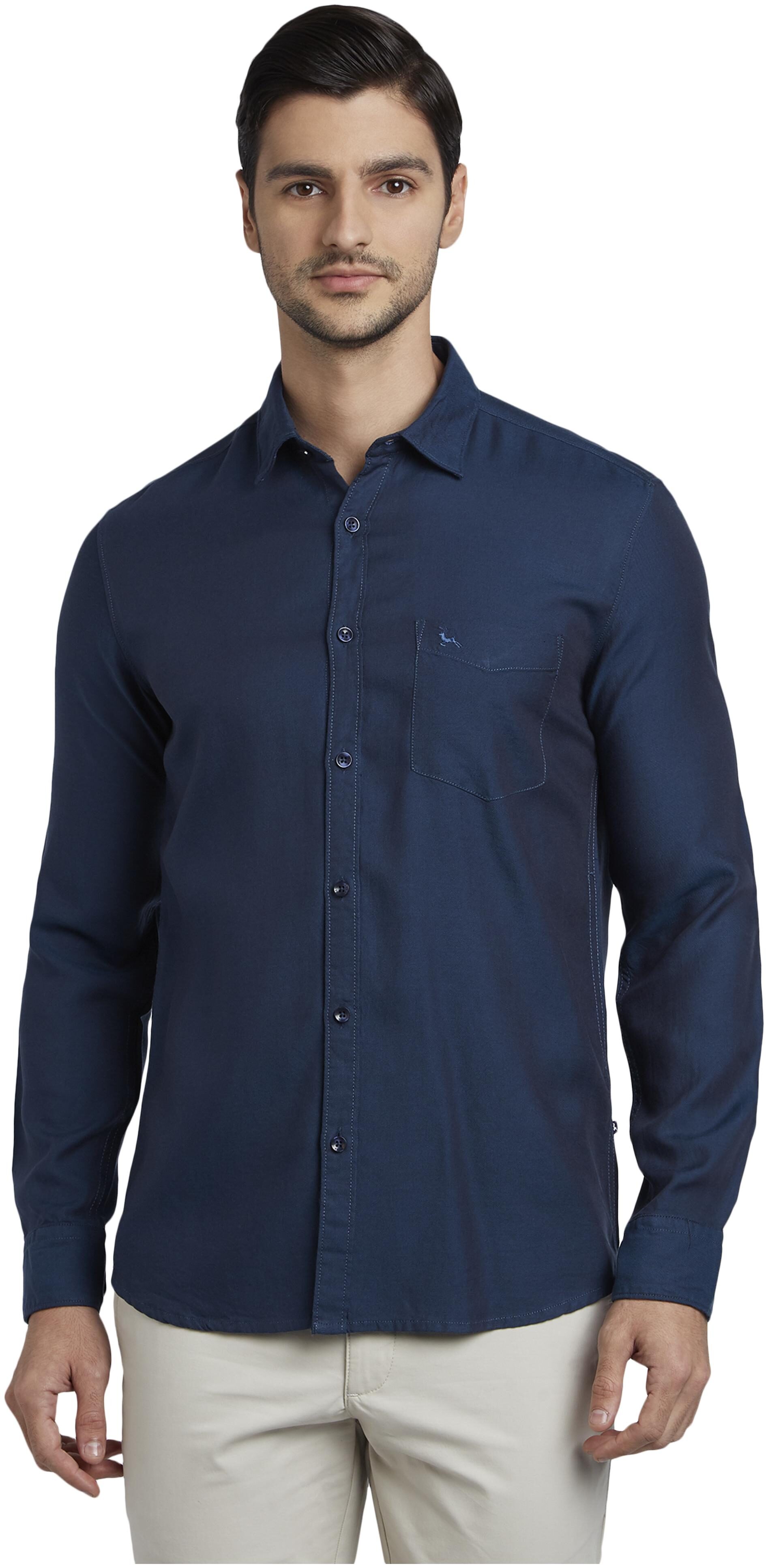 

Parx Men Blue Solid Slim Fit Casual Shirt