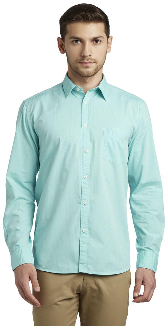 

Parx Men Green Solid Slim Fit Casual Shirt