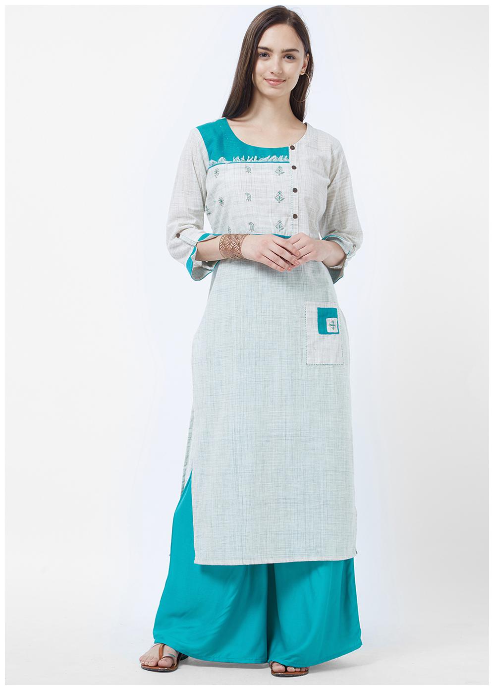 

Payal Women Blue Embroidered Straight Kurti