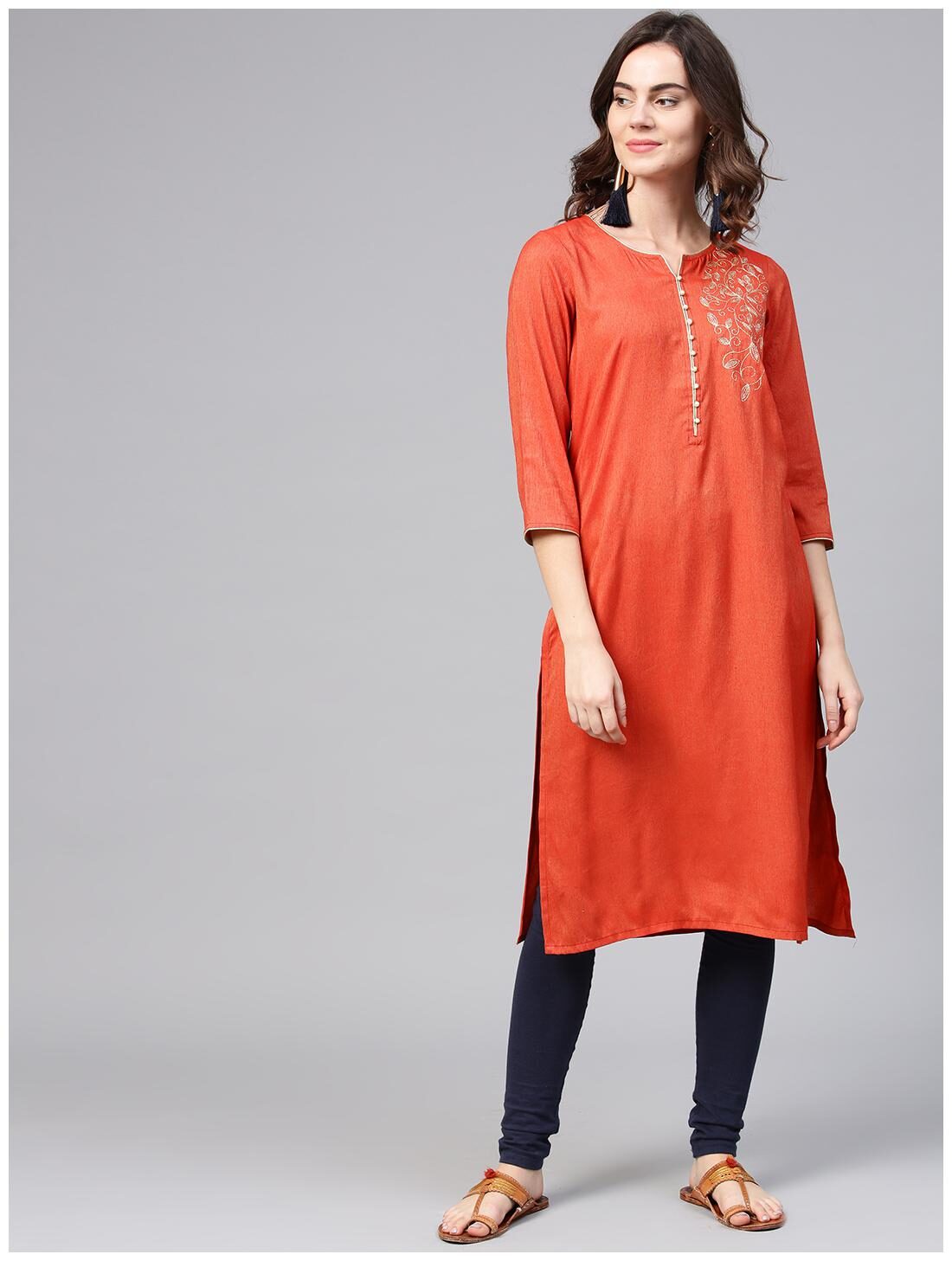 

AASI- HOUSE OF NAYO Women Red Printed Straight Kurta