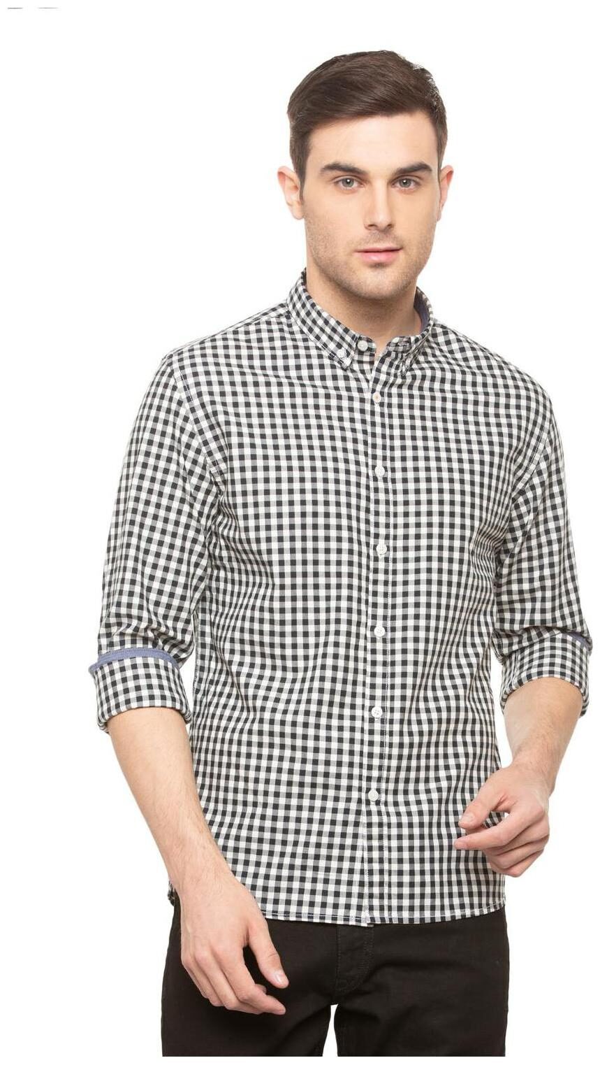 

People Men Black Checked Regular Fit Casual Shirt