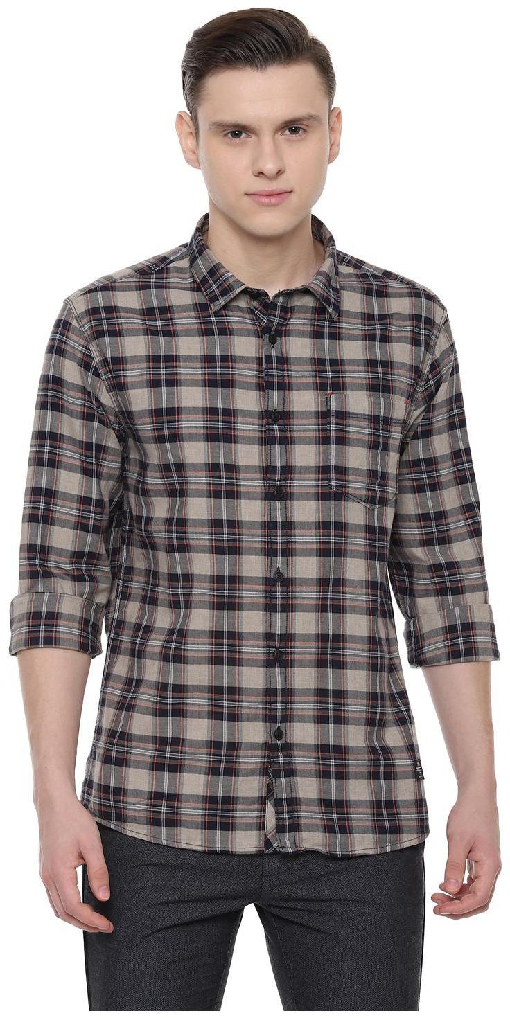 

People Men Black Checked Regular Fit Casual Shirt