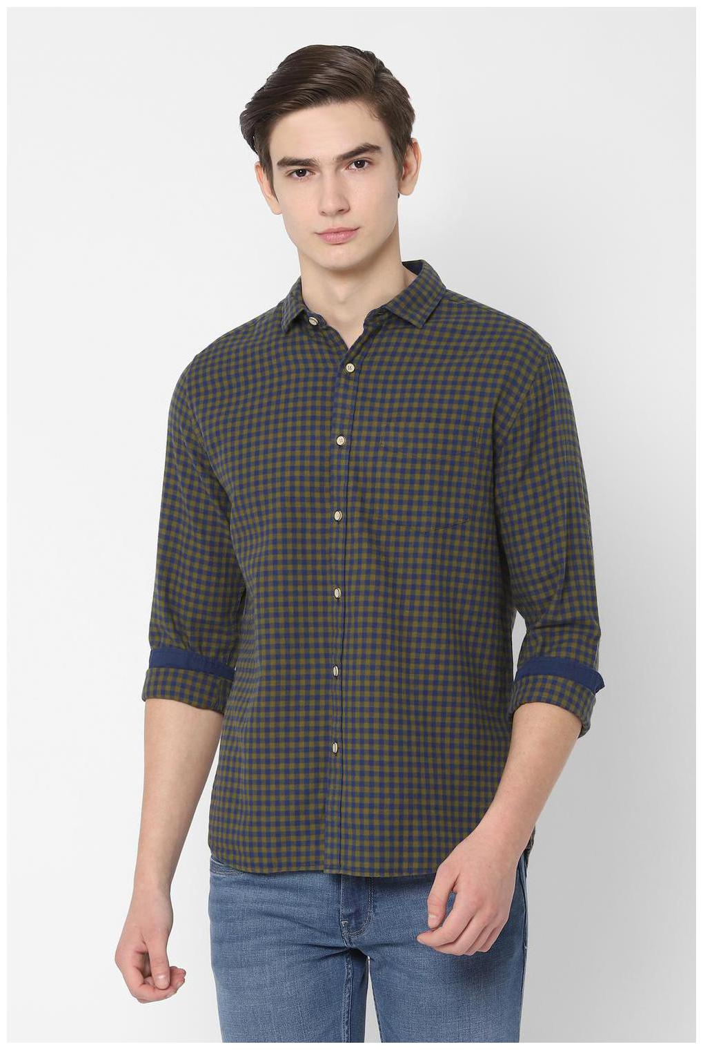 

People Men Green Checked Regular Fit Casual Shirt