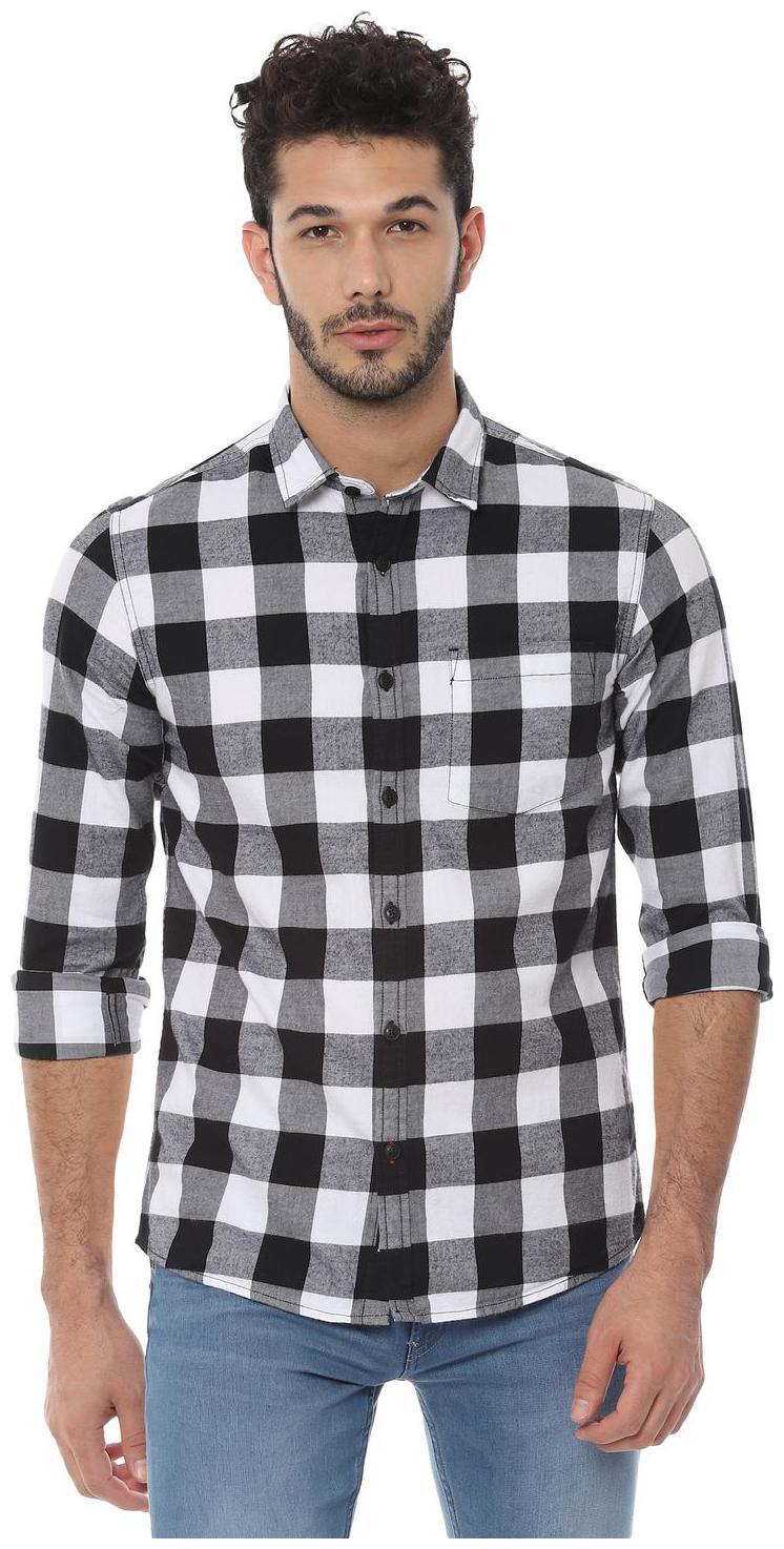 

People Men Green Checked Regular Fit Casual Shirt