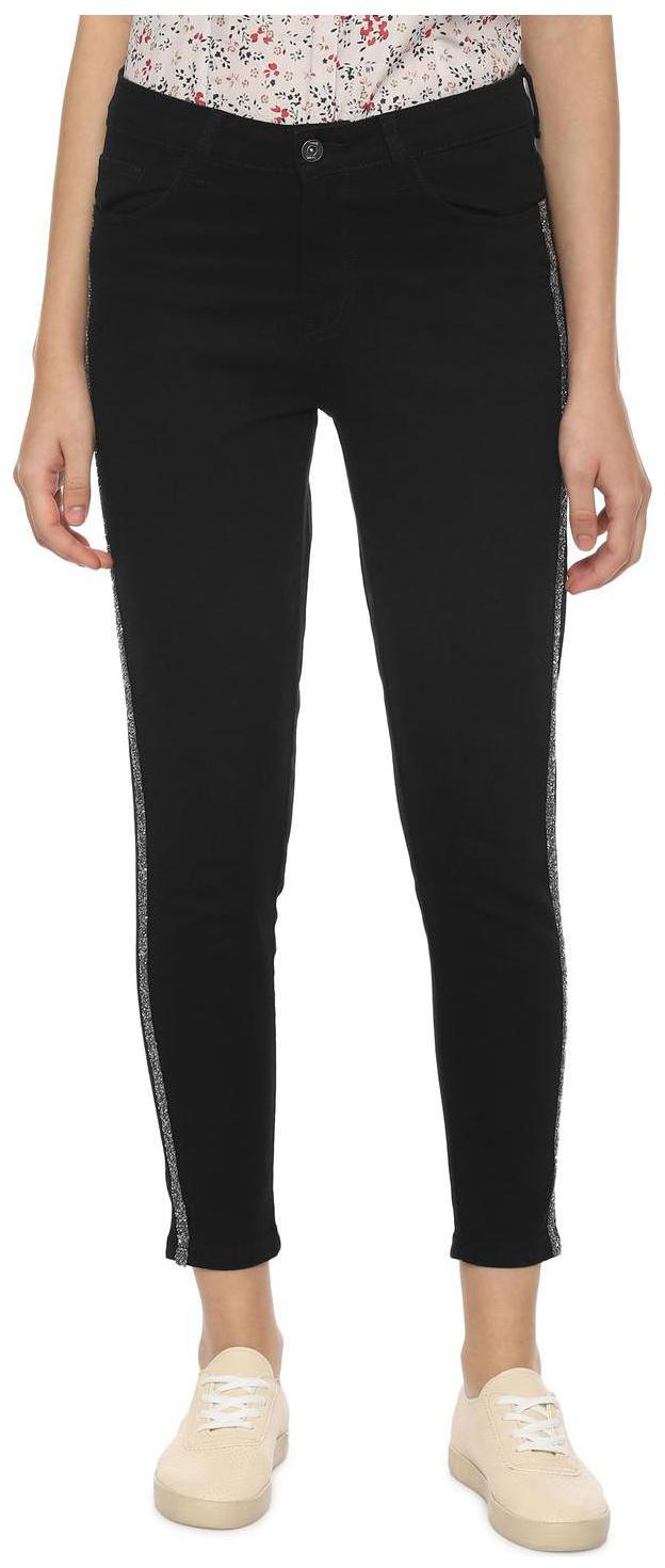 

People Women Black Straight fit Jeans