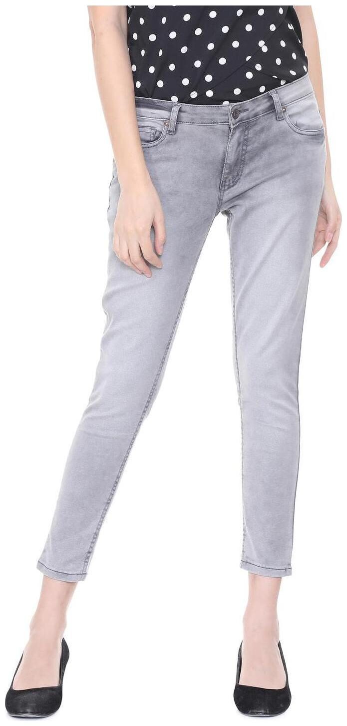 

People Women Grey Slim fit Jeans