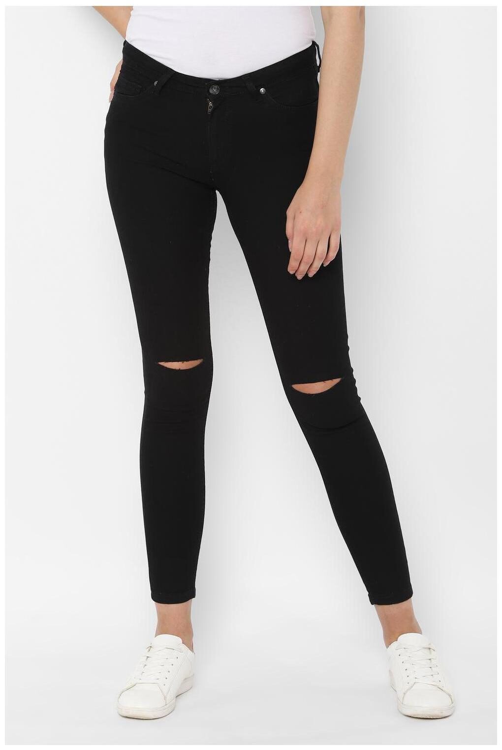 

People Women Black Straight fit Jeans