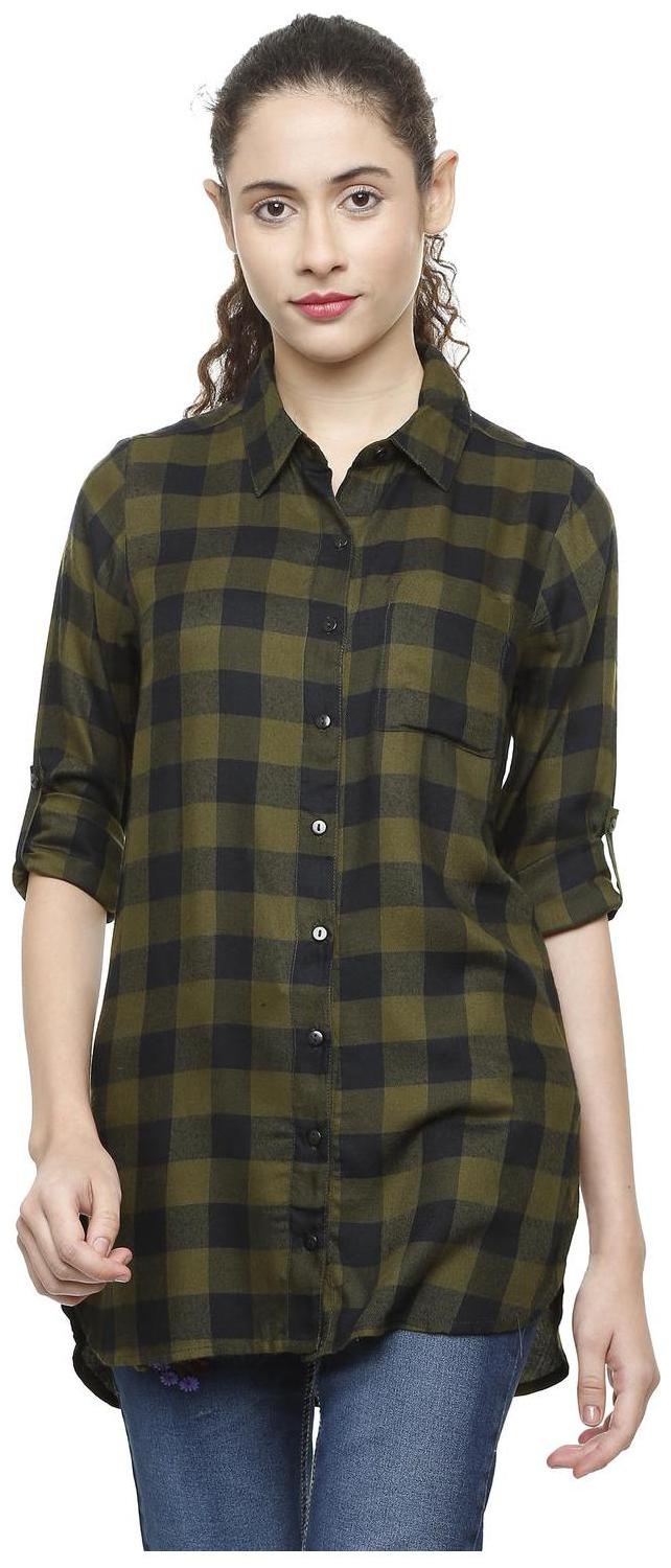 

People Women Green Checked Regular Fit Shirt