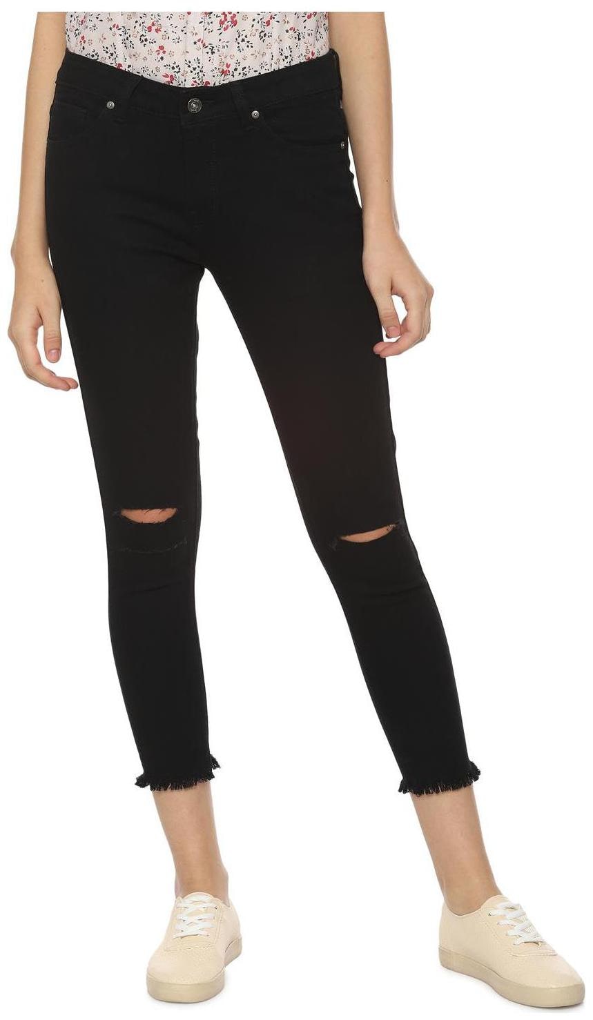 

People Women Black Straight fit Jeans