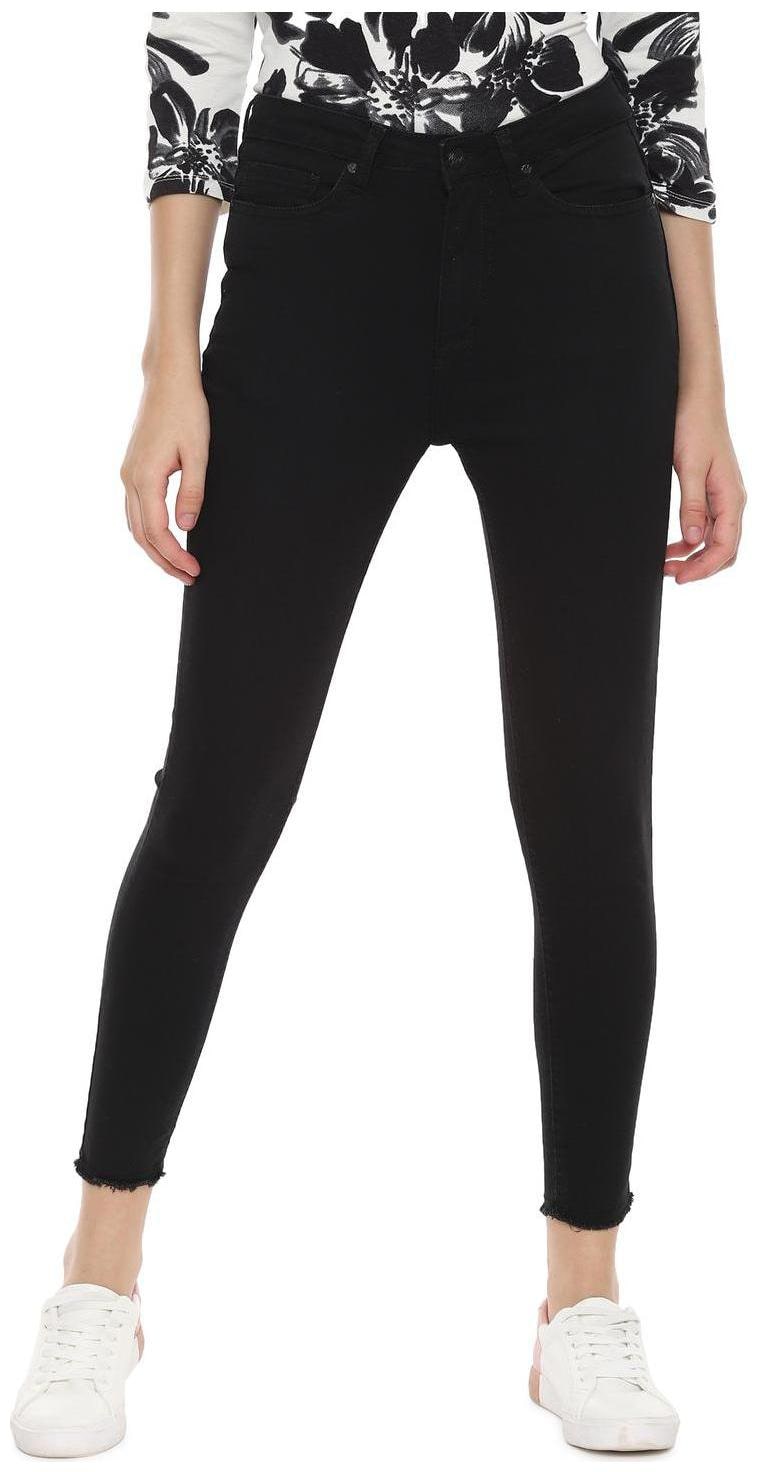 

People Women Black Straight fit Jeans