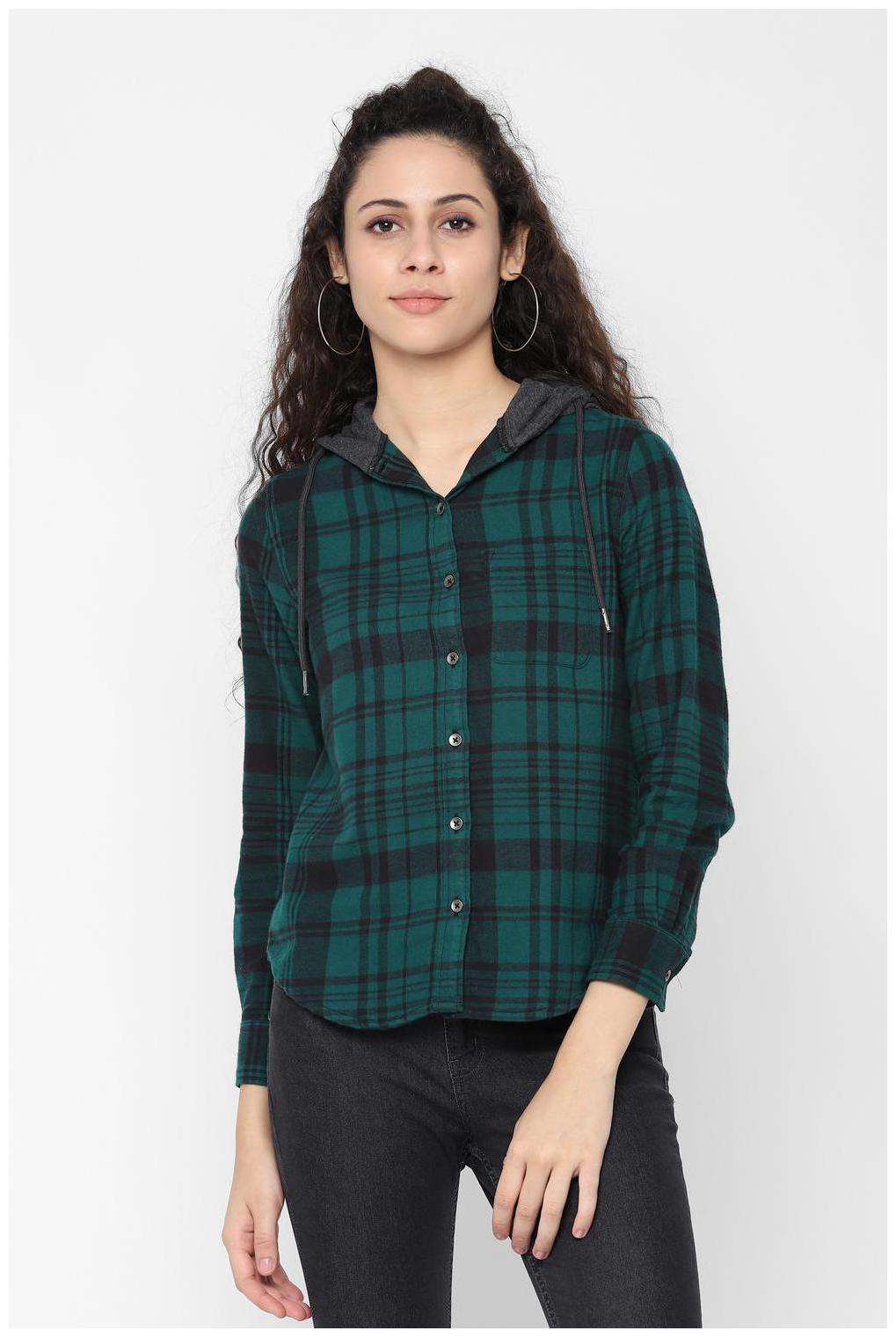 

People Women Green Checked Regular Fit Shirt