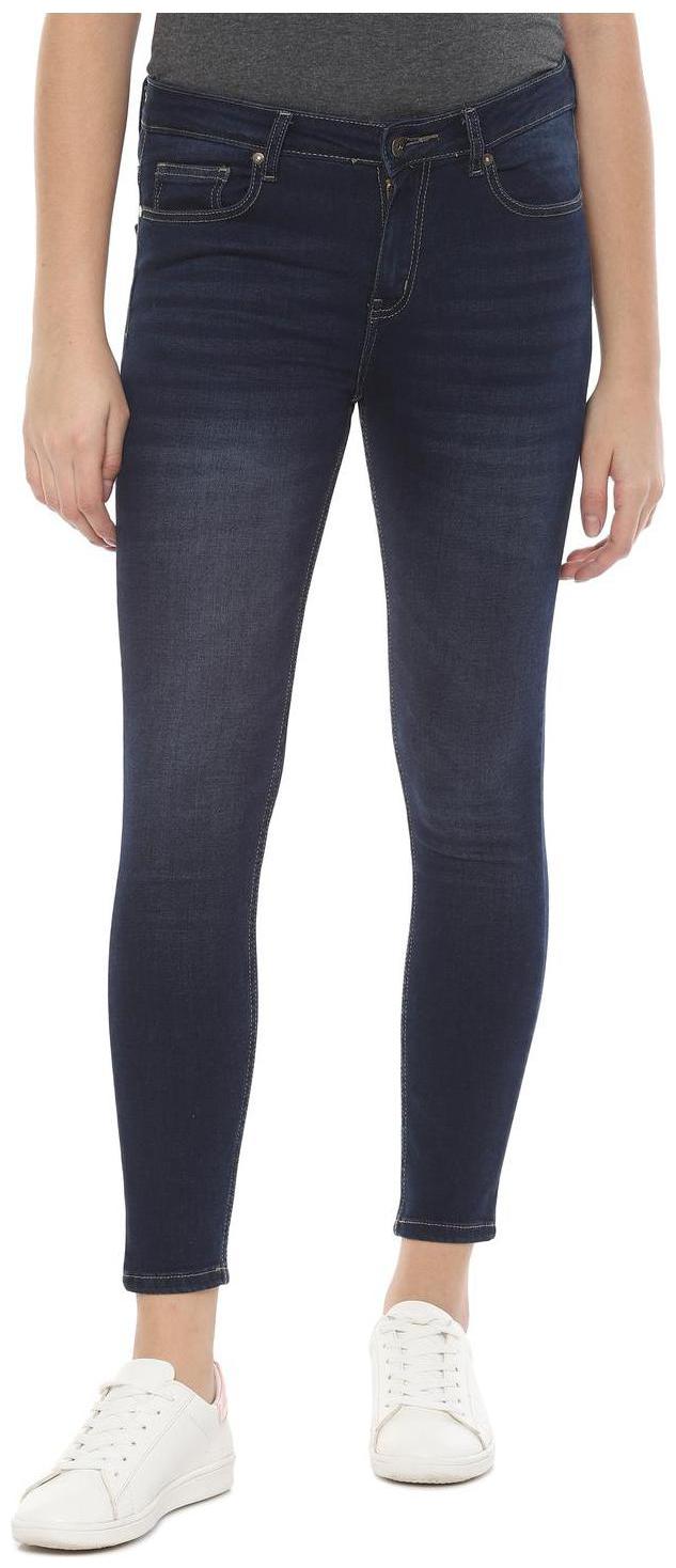 

People Women Blue Straight fit Jeans