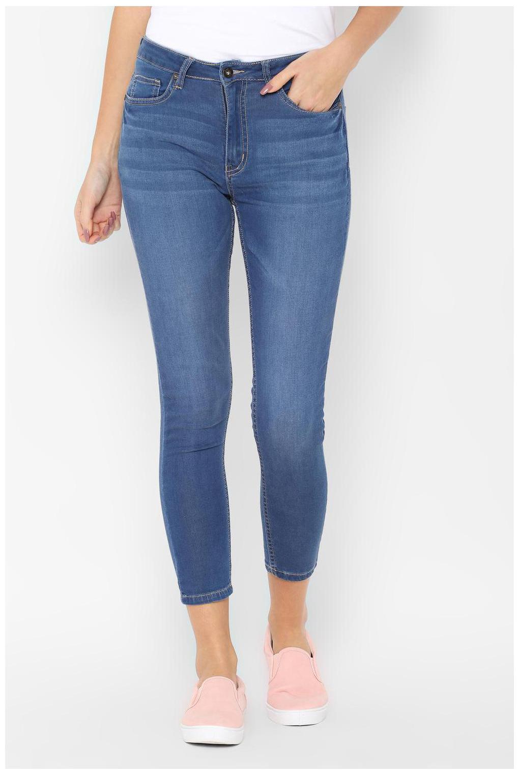 

People Women Blue Straight fit Jeans