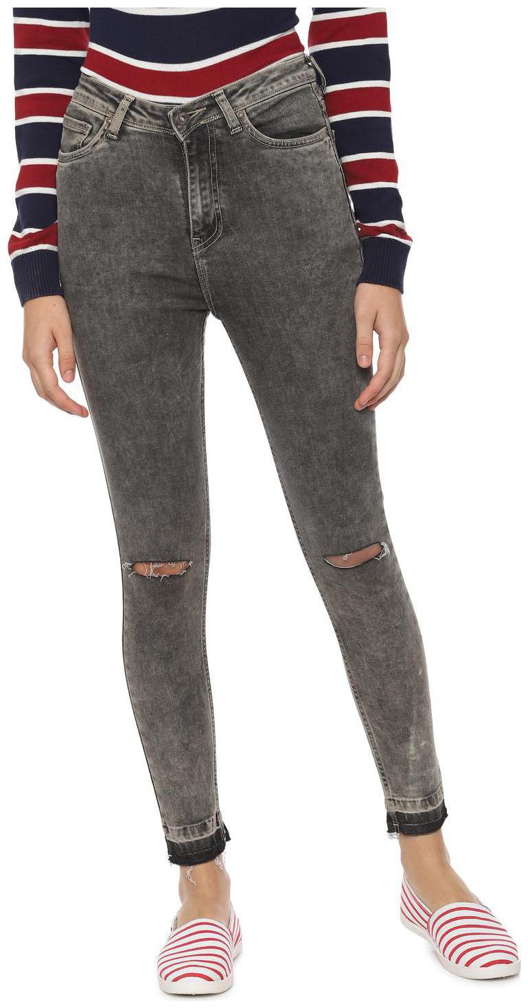 

People Women Grey Straight fit Jeans