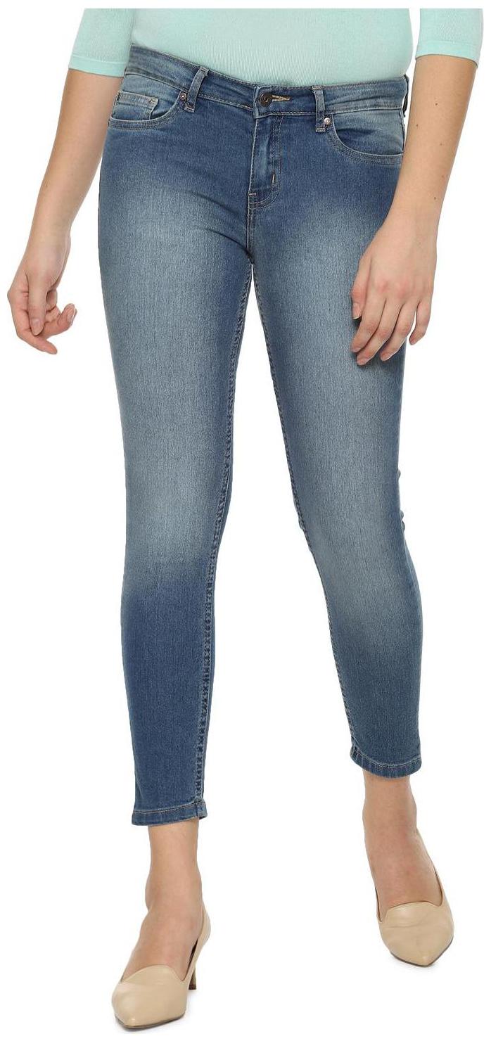 

People Women Blue Straight fit Jeans