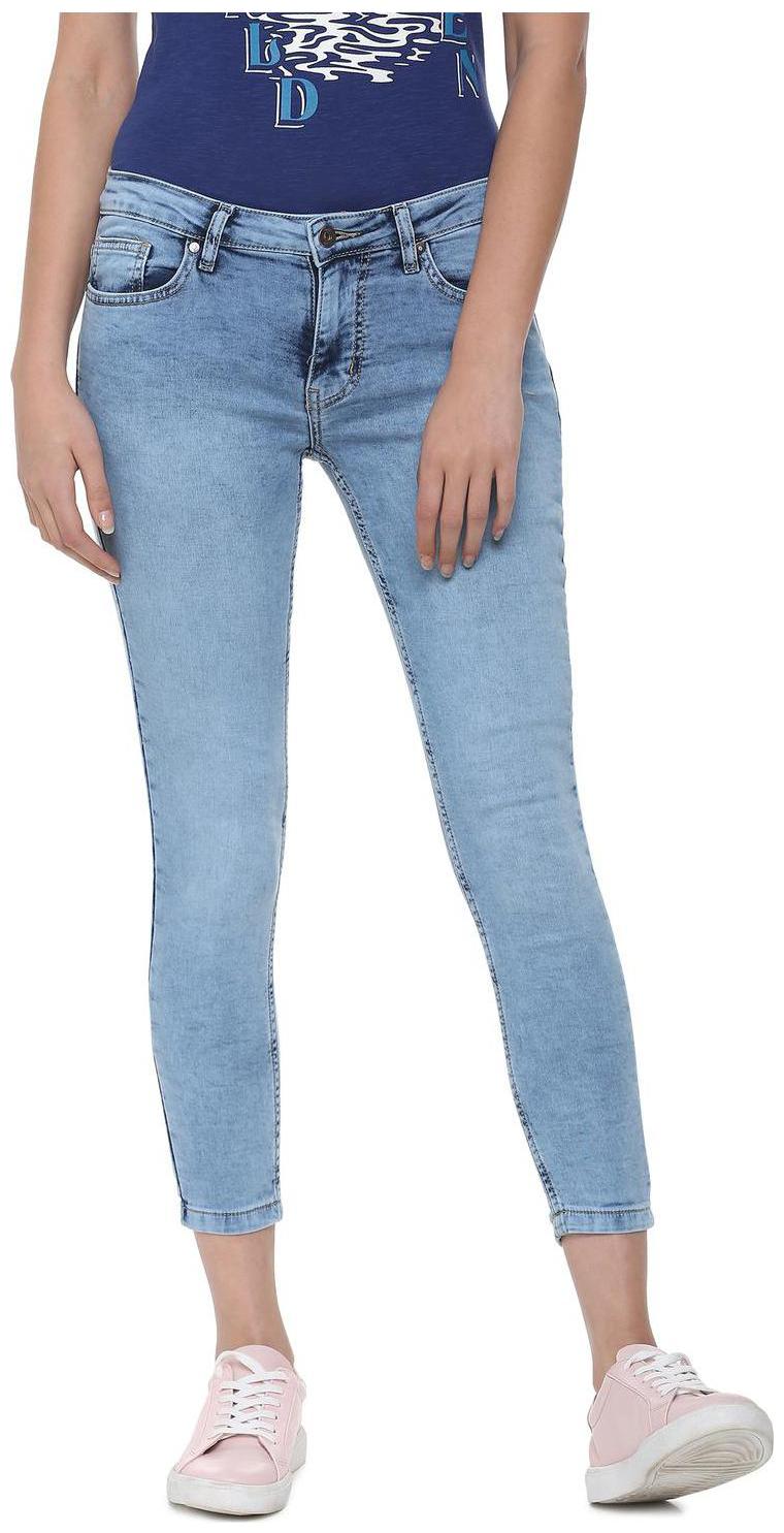 

People Women Blue Straight fit Jeans