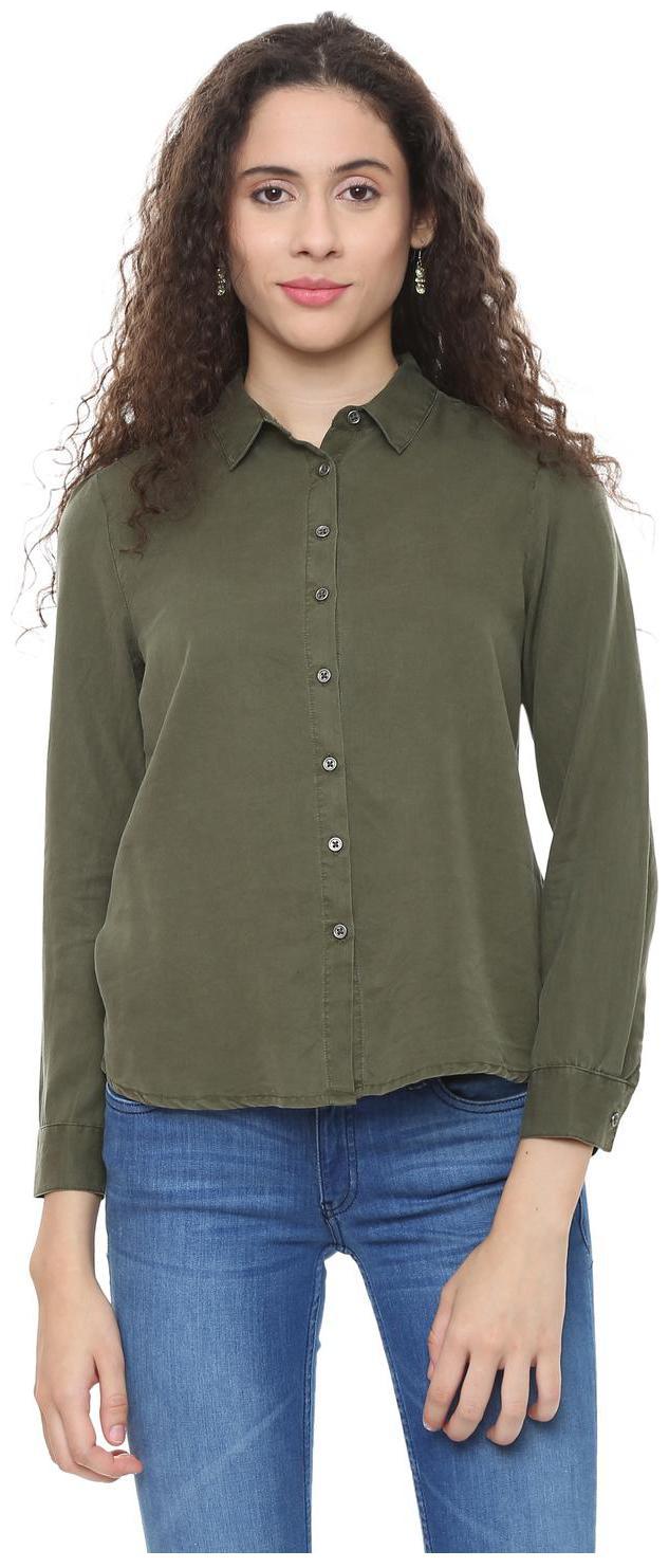 

People Women Green Solid Regular Fit Shirt