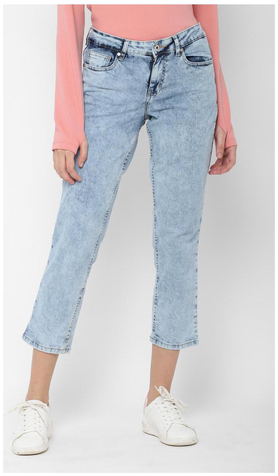 

People Women Blue Straight fit Jeans