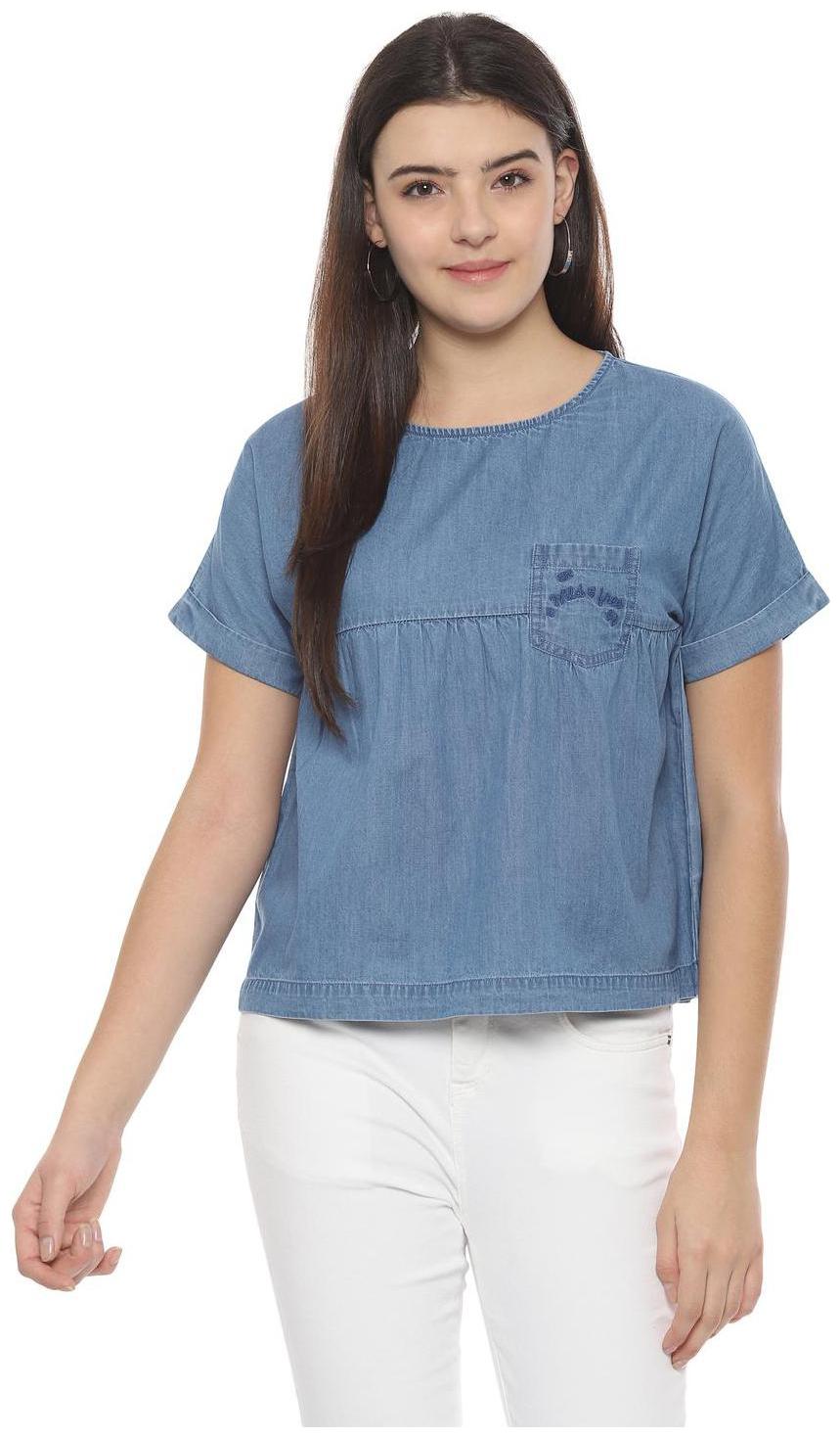 

People Women Solid Regular top - Blue