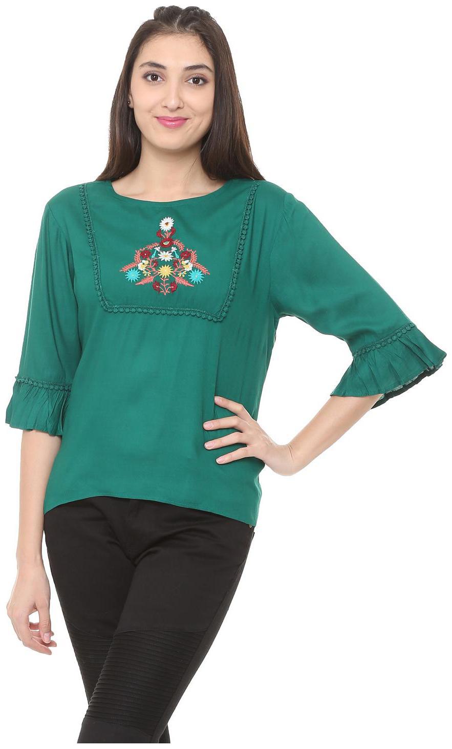 

People Women Embroidered Regular top - Green
