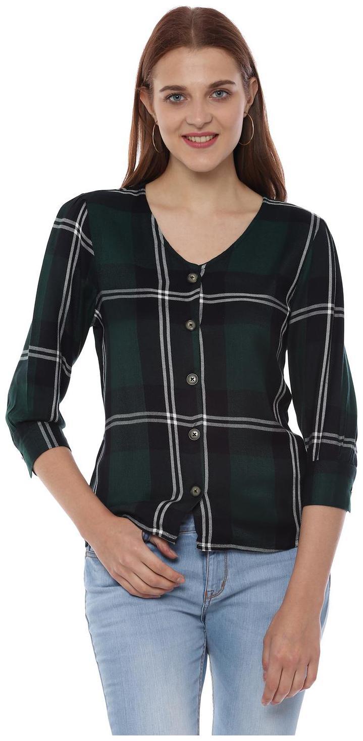 

People Women Green Checked Regular Fit Shirt
