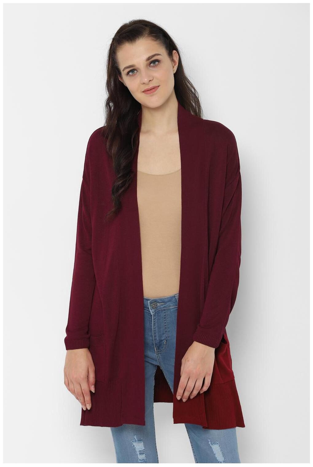 

People Women Shrug - Maroon