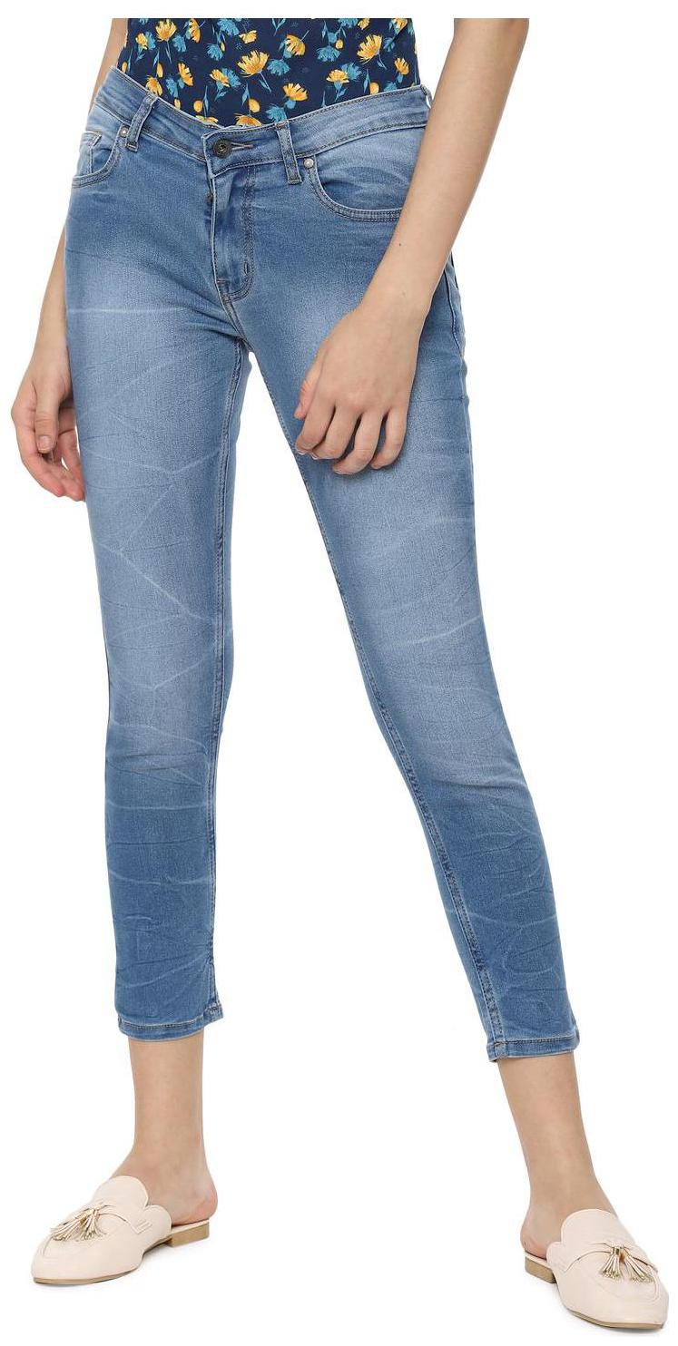 

People Women Blue Straight fit Jeans