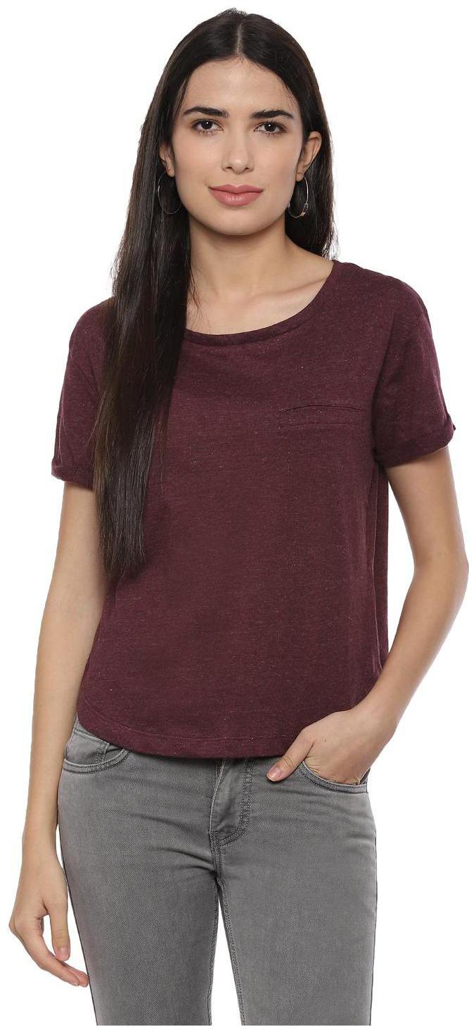 

People Women Maroon Regular fit Round neck Blended T shirt