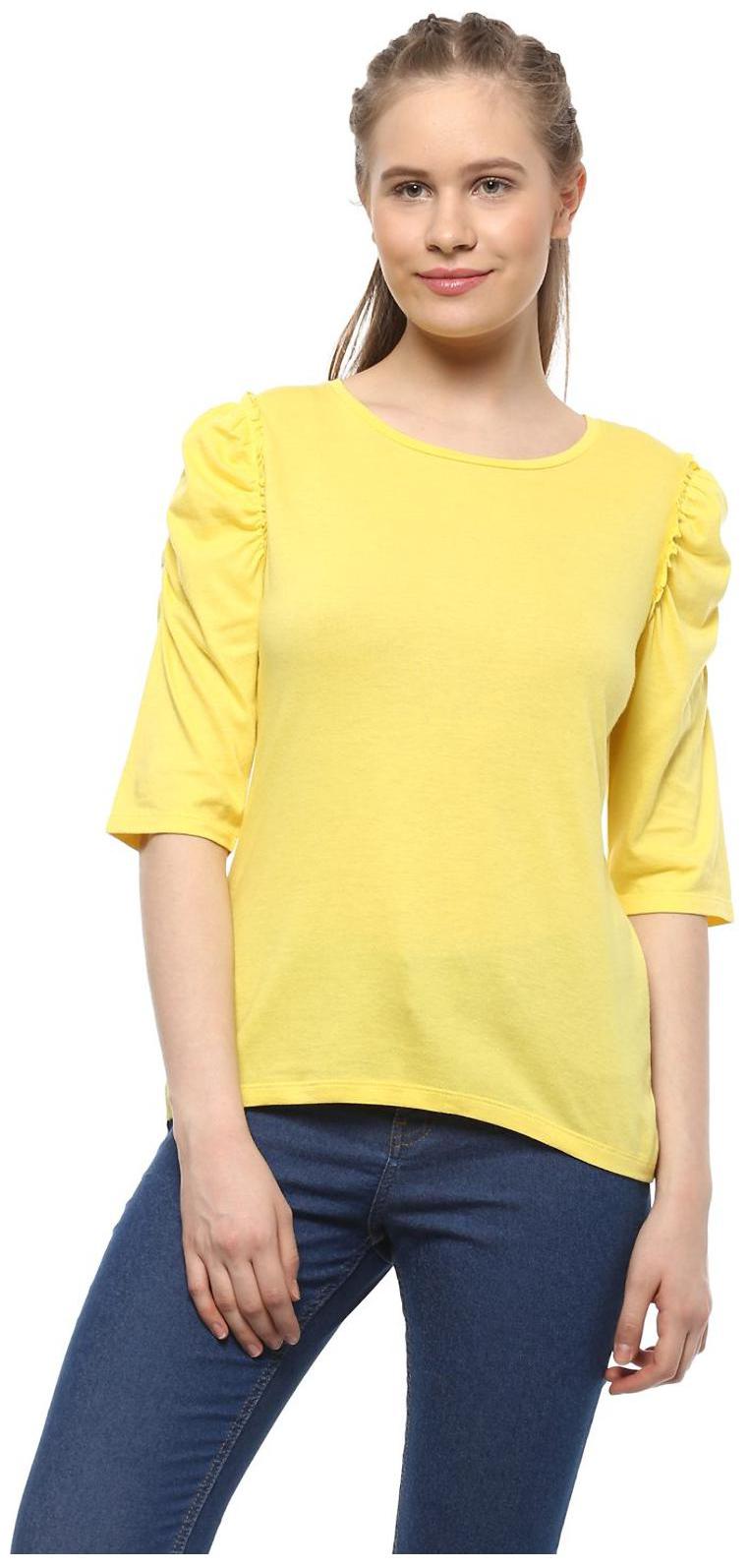 

People Yellow Top