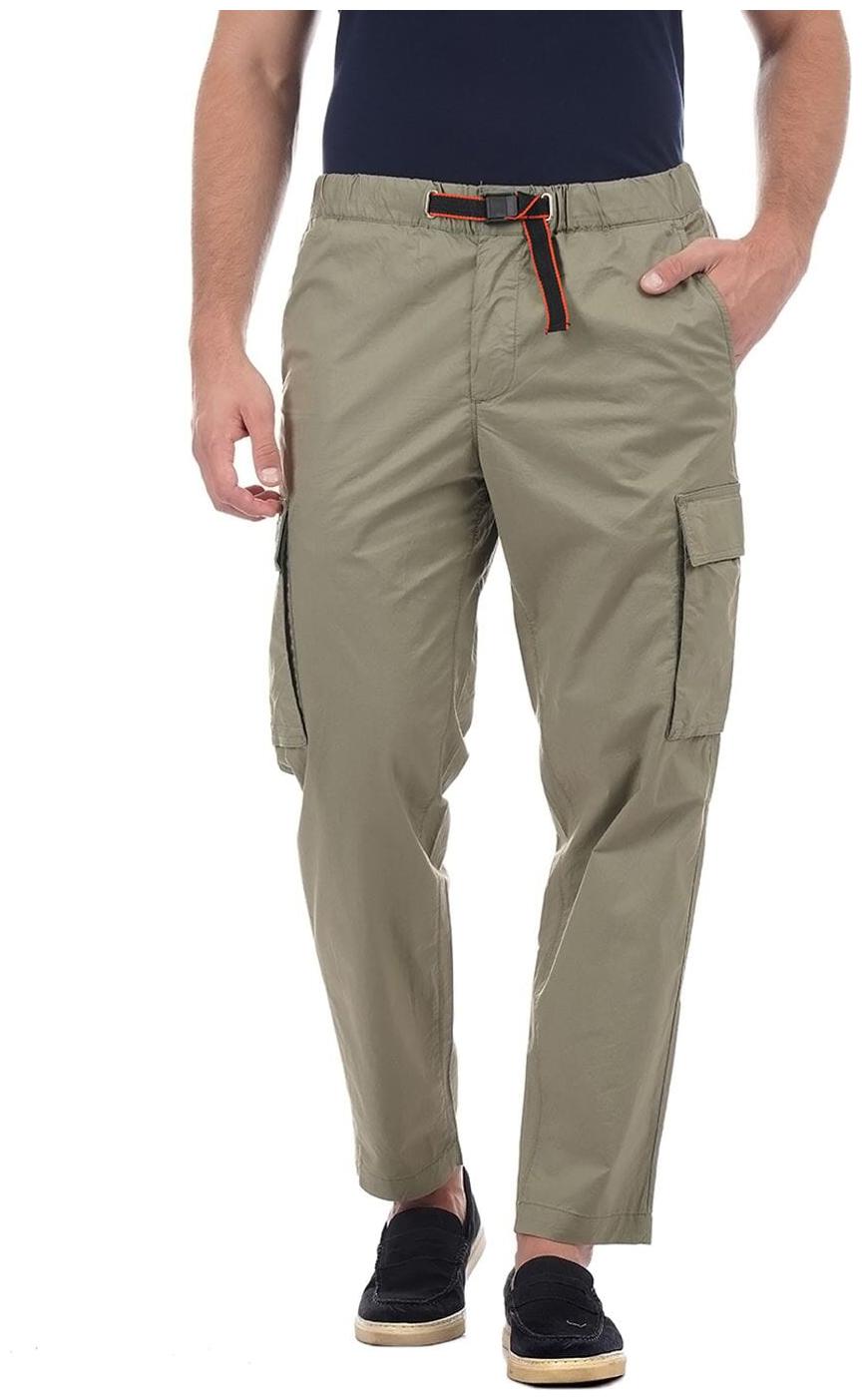 

Pepe Jeans Men Green Solid Regular fit Cargos