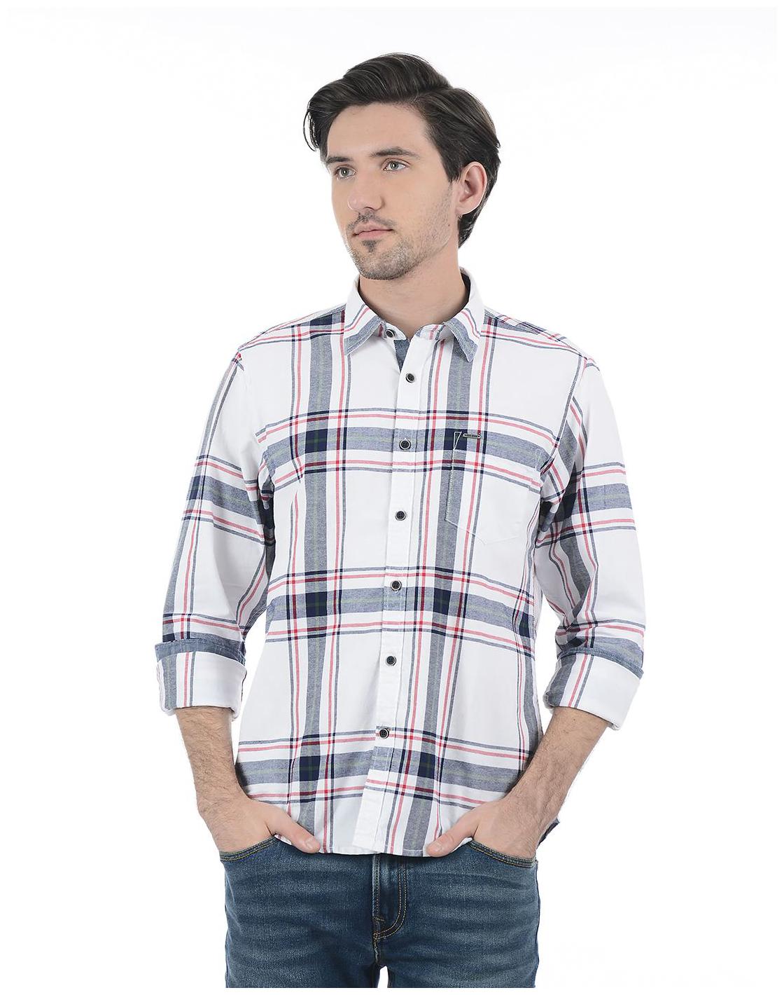 

Pepe Jeans Men White Checked Regular Fit Casual Shirt