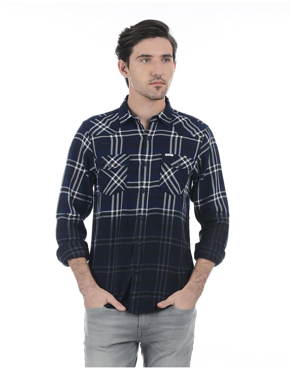 

Pepe Jeans Men Navy Blue Checked Regular Fit Casual Shirt