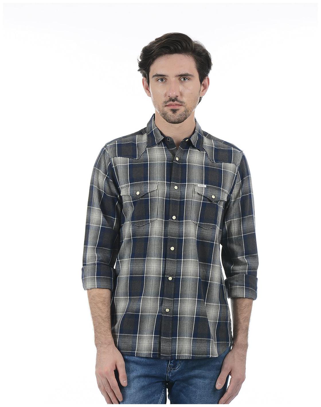 

Pepe Jeans Men Grey Black Checked Regular Fit Casual Shirt
