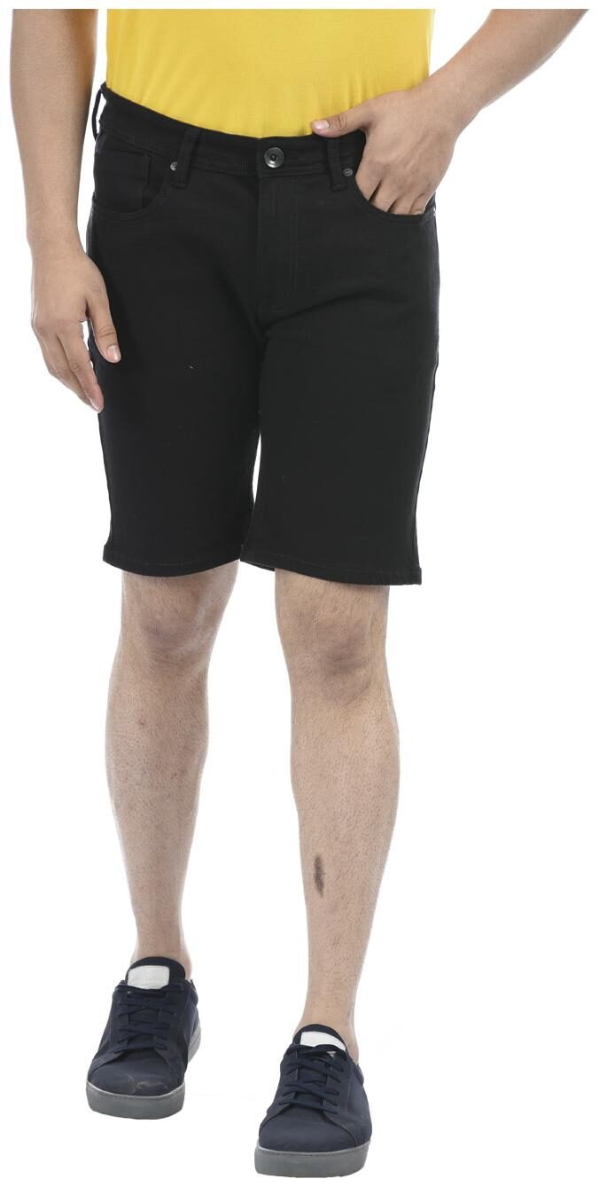 

Pepe Jeans Men Black Regular Fit Regular Shorts