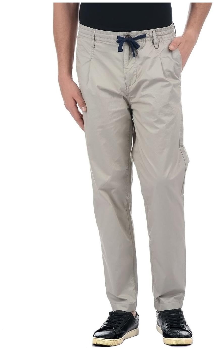 

Pepe Jeans Men Beige Solid Slim fit Regular trousers
