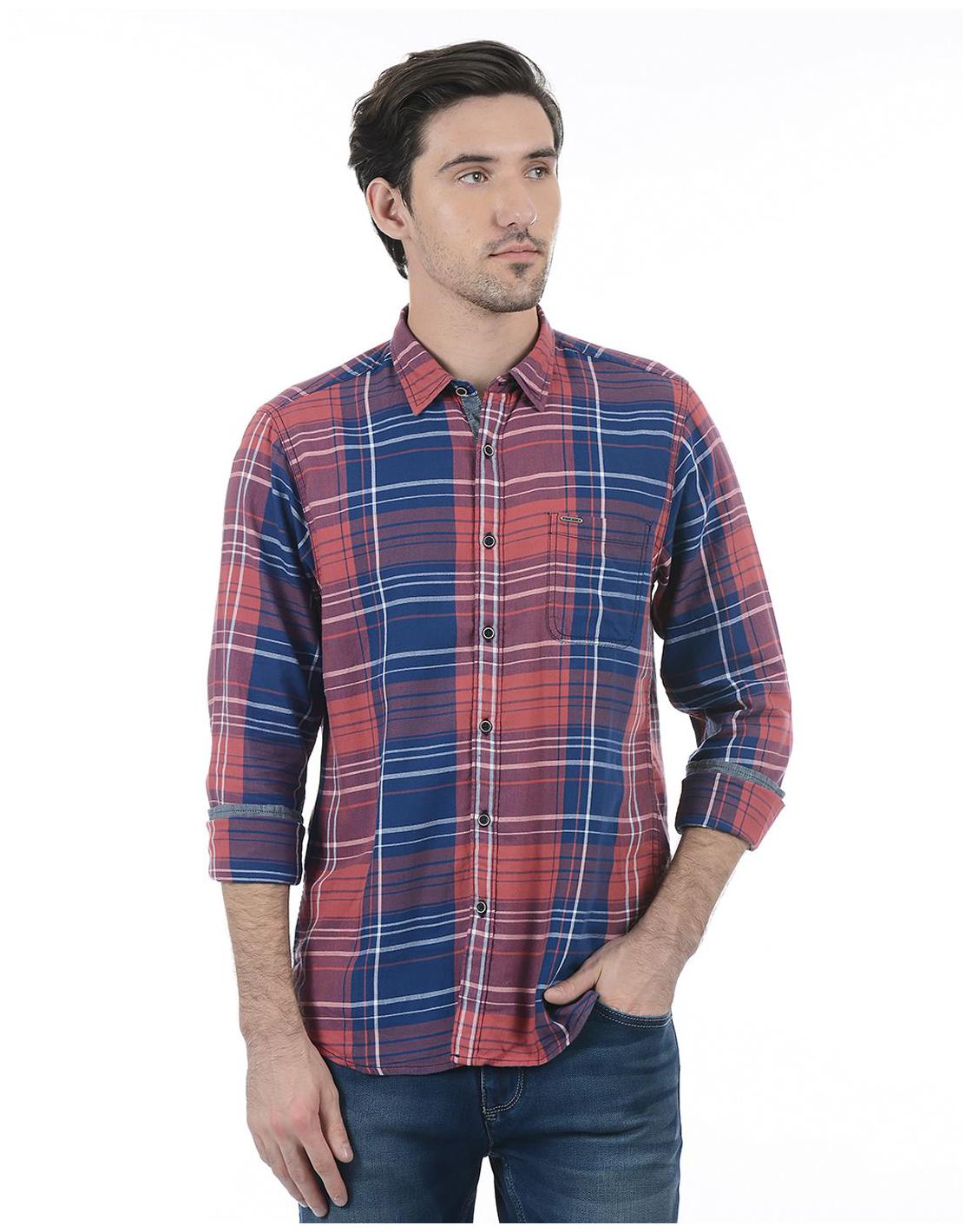 

Pepe Jeans Men Red Blue Checked Regular Fit Casual Shirt