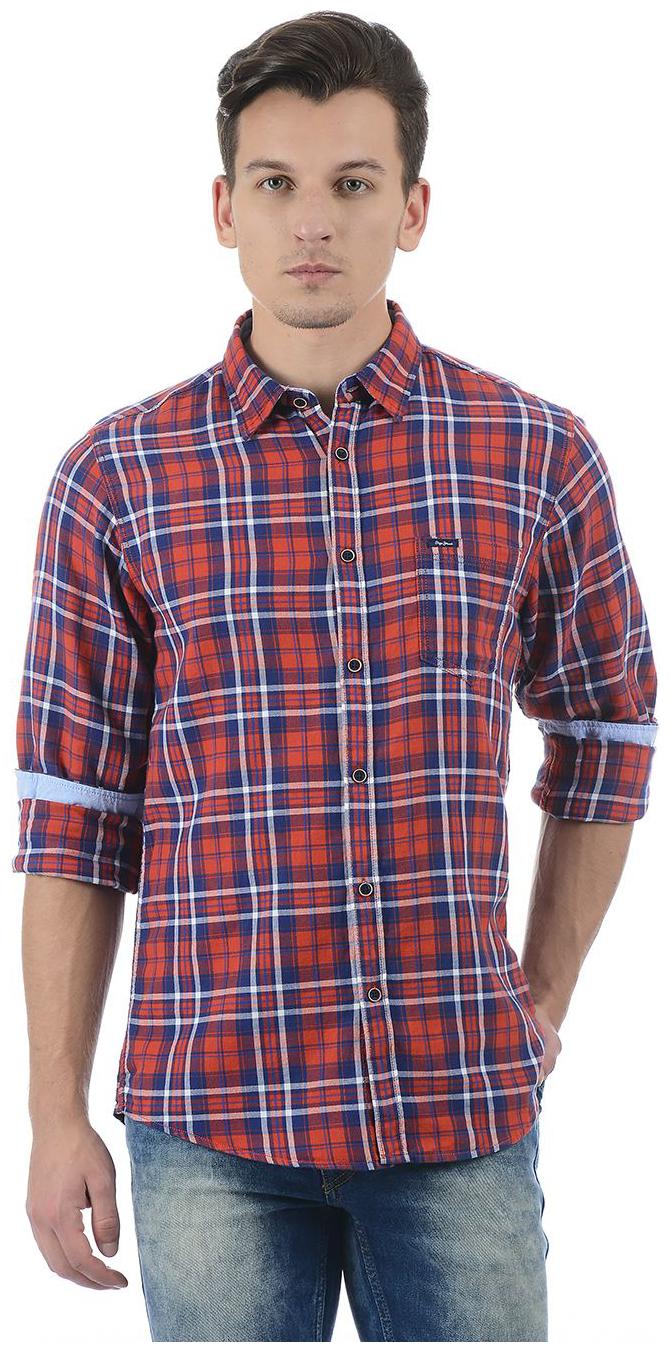 

Pepe Jeans Men Red Checked Regular Fit Casual Shirt