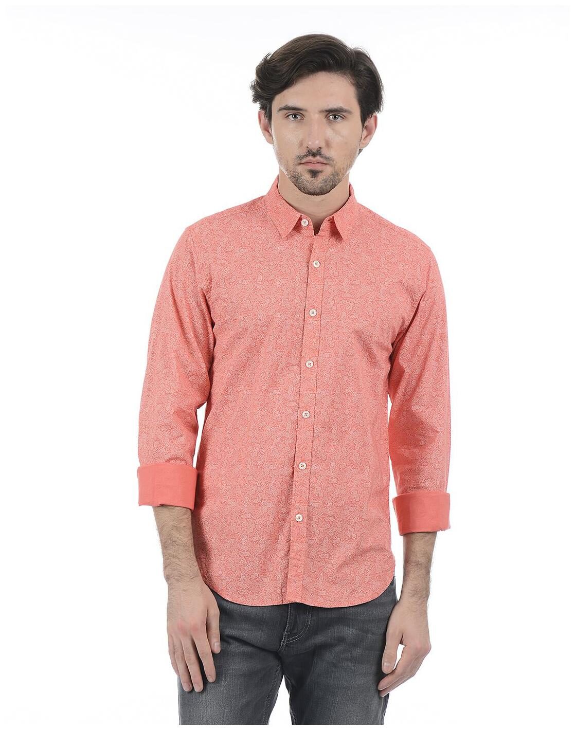 

Pepe Jeans Men Red Printed Regular Fit Casual Shirt