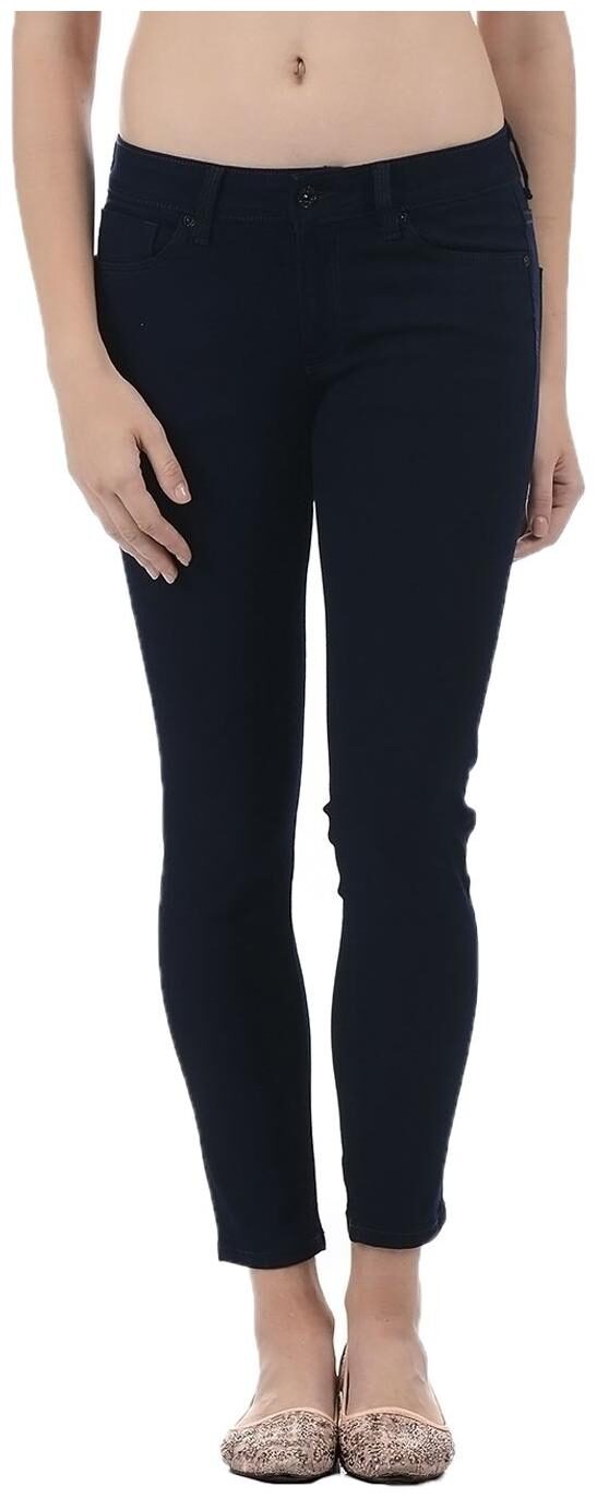 

Pepe Jeans Women Blue Slim fit Jeans