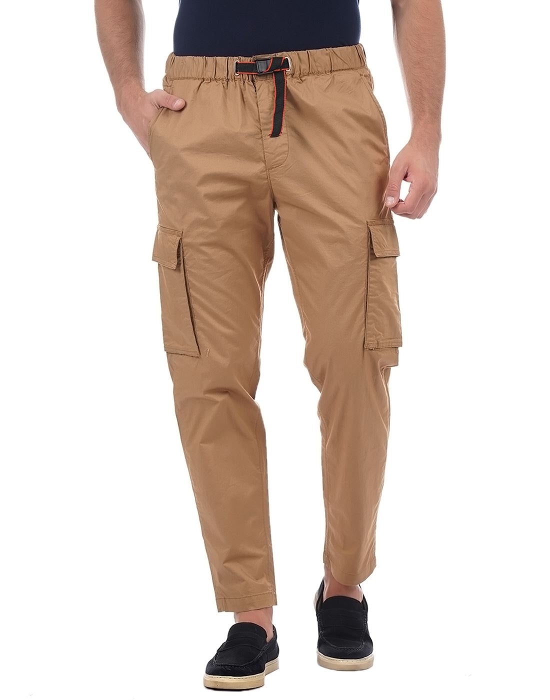 

Pepe Jeans Men Brown Solid Slim fit Cargos