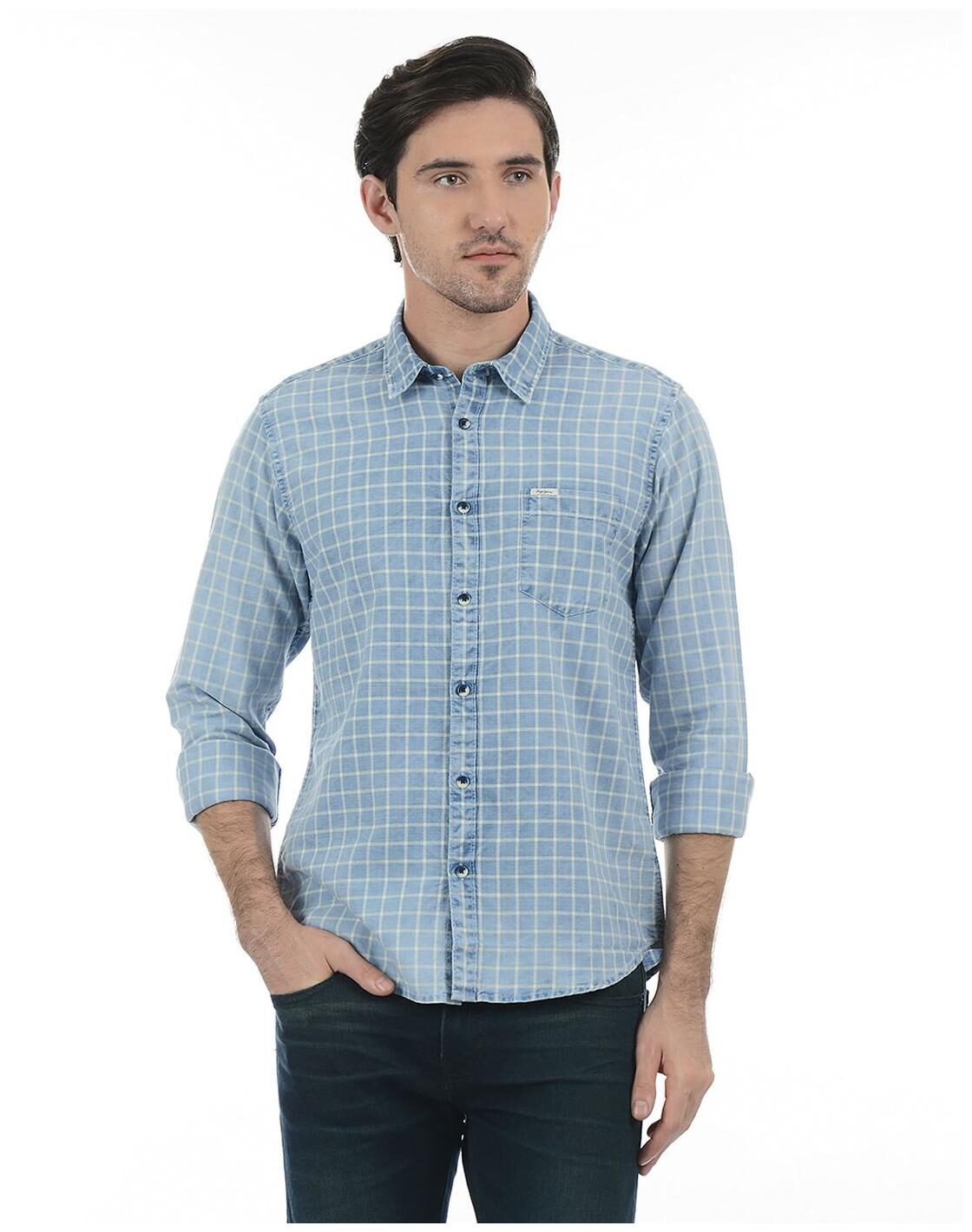 

Pepe Jeans Men Blue Checked Regular Fit Casual Shirt