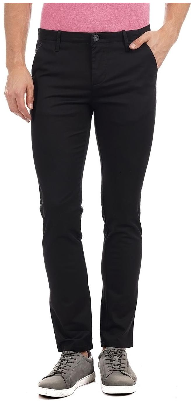 

Pepe Jeans Men Black Solid Slim fit Chinos